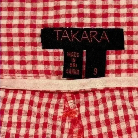 TAKARA- NWT- red/white gingham shorts w cloth belt-Junior’s size 9 - Picture 3 of 3